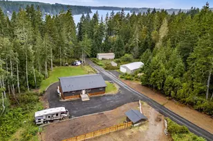 4311 E Mason Lake Dr W, Grapeview, WA 98546 - Photo 2
