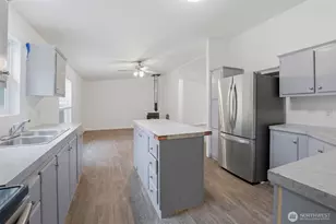 15511 Bay Ridge Dr NW, Poulsbo, WA 98370 - Photo 10