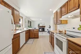 15104 46th Pl W, Lynnwood, WA 98087 - Photo 16