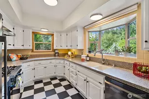 200 E North Cove Rd, Shelton, WA 98584 - Photo 6