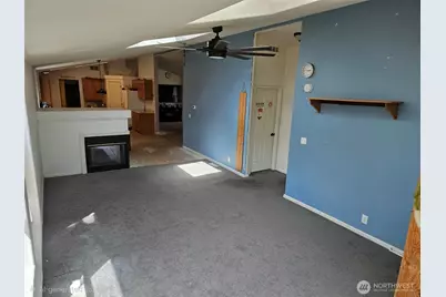 201 W Oakview Avenue #8, Centralia, WA 98531 - Photo 6