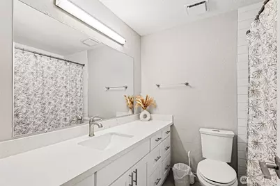 28605 30th Avenue S, Federal Way, WA 98003 - Photo 24