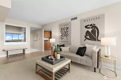 650 Bellevue Way NE #2301, Bellevue, WA 98004 - Photo 6
