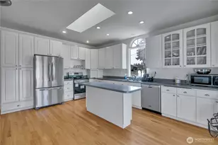 10709 Woodland Ave E, Puyallup, WA 98373 - Photo 4