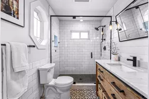 5336 SW Admiral Wy, Seattle, WA 98116 - Photo 16