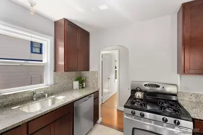 8111 10th Avenue S, Seattle, WA 98108 - Photo 10