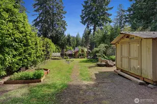 292 NE Lake Dr, Tahuya, WA 98588 - Photo 38