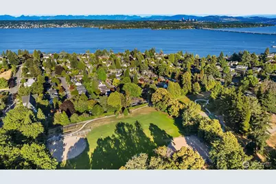 4839 NE 43rd Street, Seattle, WA 98105 - Photo 36