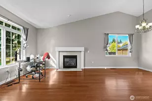 10407 Red Fern Ct SE, Yelm, WA 98597 - Photo 4