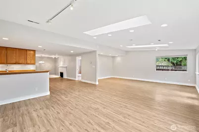 4404 230th Place SW, Mountlake Terrace, WA 98043 - Photo 6