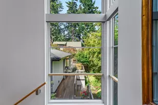 302 T St, Port Townsend, WA 98368 - Photo 24