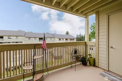 1760 W Sunn Fjord Lane #F 202, Bremerton, WA 98312 - Photo 32