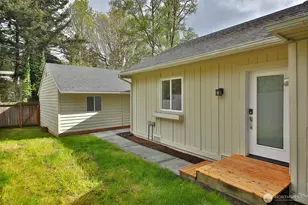 3760 Periwinkle Rd, Clinton, WA 98236 - Photo 28
