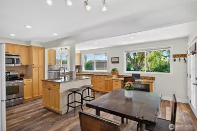 5503 Kingsway, Anacortes, WA 98221 - Photo 8