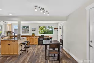 5503 Kingsway, Anacortes, WA 98221 - Photo 14
