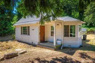 12027 10th Ave S, Seattle, WA 98168 - Photo 2