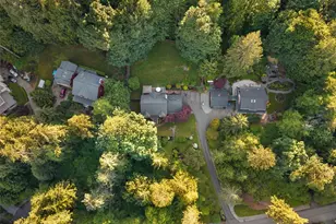 5791 Wimsey Ln NE, Bainbridge Island, WA 98110 - Photo 4