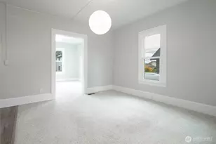 6753 14th Ave NW, Seattle, WA 98117 - Photo 8
