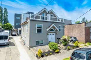 6753 14th Ave NW, Seattle, WA 98117 - Photo 2