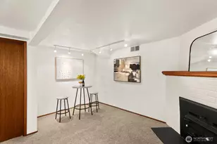 3863 44th Ave NE, Seattle, WA 98105 - Photo 22