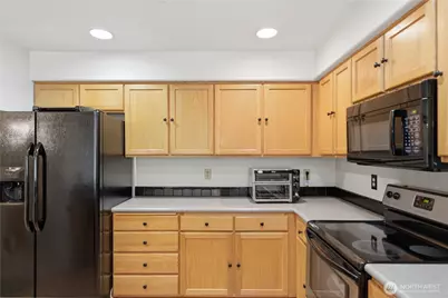 2001 120th Place SE #8-103, Everett, WA 98208 - Photo 10