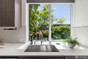 110 22nd Ave S, Seattle, WA 98144 - Photo 10