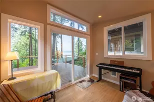 1059 Island Dr, Lummi Island, WA 98262 - Photo 24