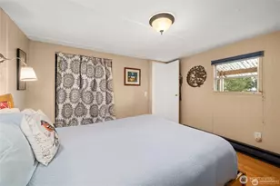 1059 Island Dr, Lummi Island, WA 98262 - Photo 14