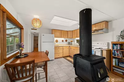 1059 Island Drive, Lummi Island, WA 98262 - Photo 10