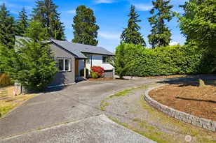 8313 S 19th St, Tacoma, WA 98466 - Photo 2