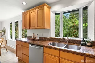6164 NE 192nd St, Kenmore, WA 98028 - Photo 12