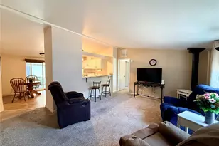 2512 Alonda Ln NE, Olympia, WA 98516 - Photo 4