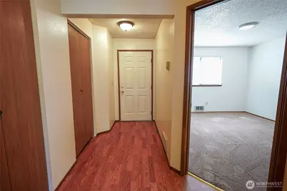 108 Kensington Avenue SW, Kent, WA 98030 - Photo 24