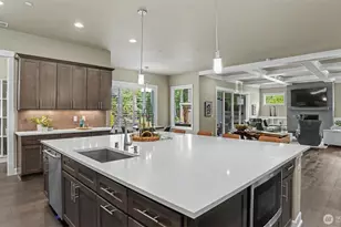 24020 NE 20th St, Sammamish, WA 98074 - Photo 12