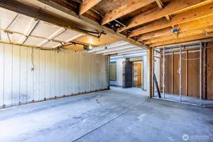 1204 31st St NE, Auburn, WA 98002 - Photo 4