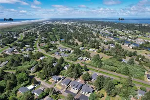 168 N Narwhal Loop NW, Ocean Shores, WA 98569 - Photo 32