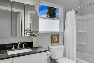 6738 36th Ave SW, Seattle, WA 98126 - Photo 28