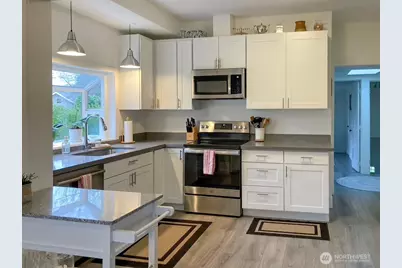 3943 S Orcas Street, Seattle, WA 98118 - Photo 4