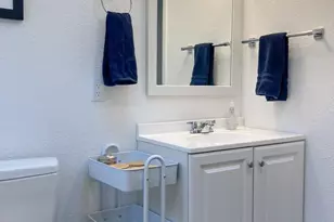3943 S Orcas St, Seattle, WA 98118 - Photo 8