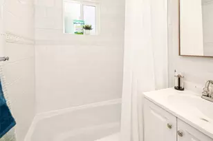 3202 SW Raymond St, Seattle, WA 98126 - Photo 12