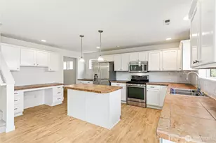 800 Crested Butte Blvd, Mount Vernon, WA 98273 - Photo 8