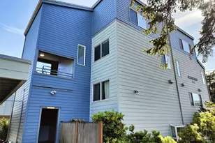 9522 1st Ave NE, Seattle, WA 98115 - Photo 18