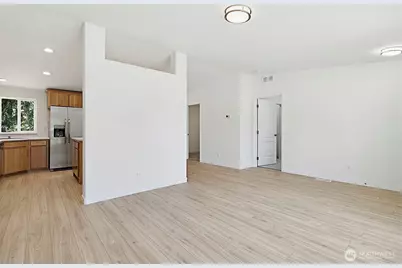 3205 248th Street Ct E, Spanaway, WA 98387 - Photo 8
