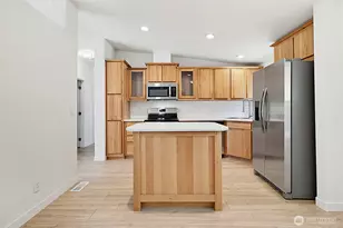 3205 248th St Ct E, Spanaway, WA 98387 - Photo 16