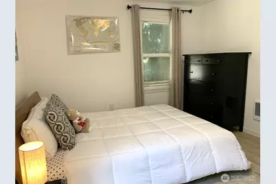 2315 S 116th Place, Seattle, WA 98168 - Photo 12