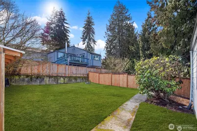 2315 S 116th Place, Seattle, WA 98168 - Photo 24