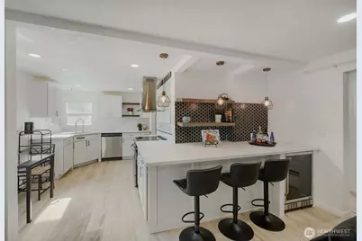 2315 S 116th Place, Seattle, WA 98168 - Photo 32