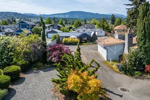 233 W Washington St, Sequim, WA 98382 - Photo 2