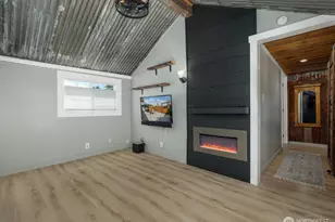 233 W Washington St, Sequim, WA 98382 - Photo 6