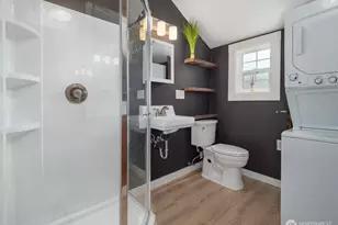 233 W Washington St, Sequim, WA 98382 - Photo 8